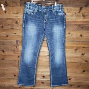 32 x 32 Rock & Roll Denim Boyfriend Fit